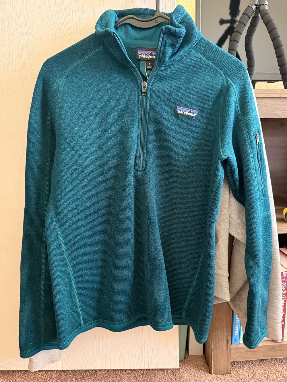 Patagonia Forest Green Knit Pullover with Logo Patch